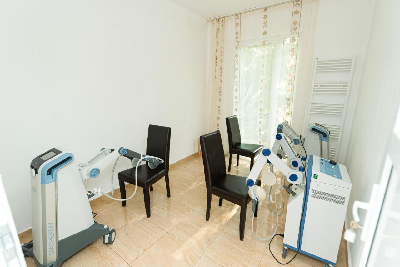 Aida Hotel Spa & Tratament Geoagiu Bai Bagian luar foto